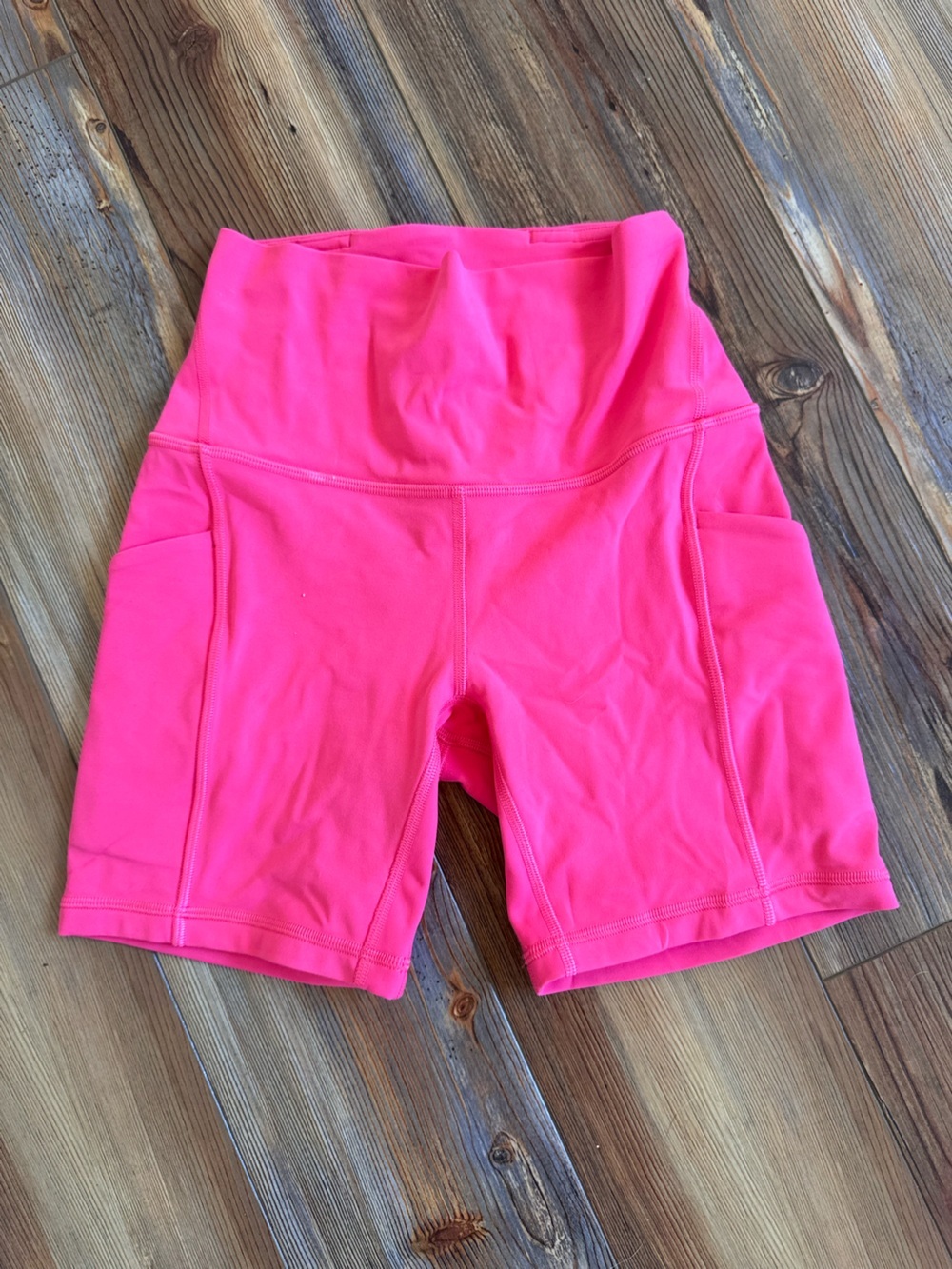 Lululemon Wunder Train High-Rise Short Hot Pink Size 4 Bike Shorts